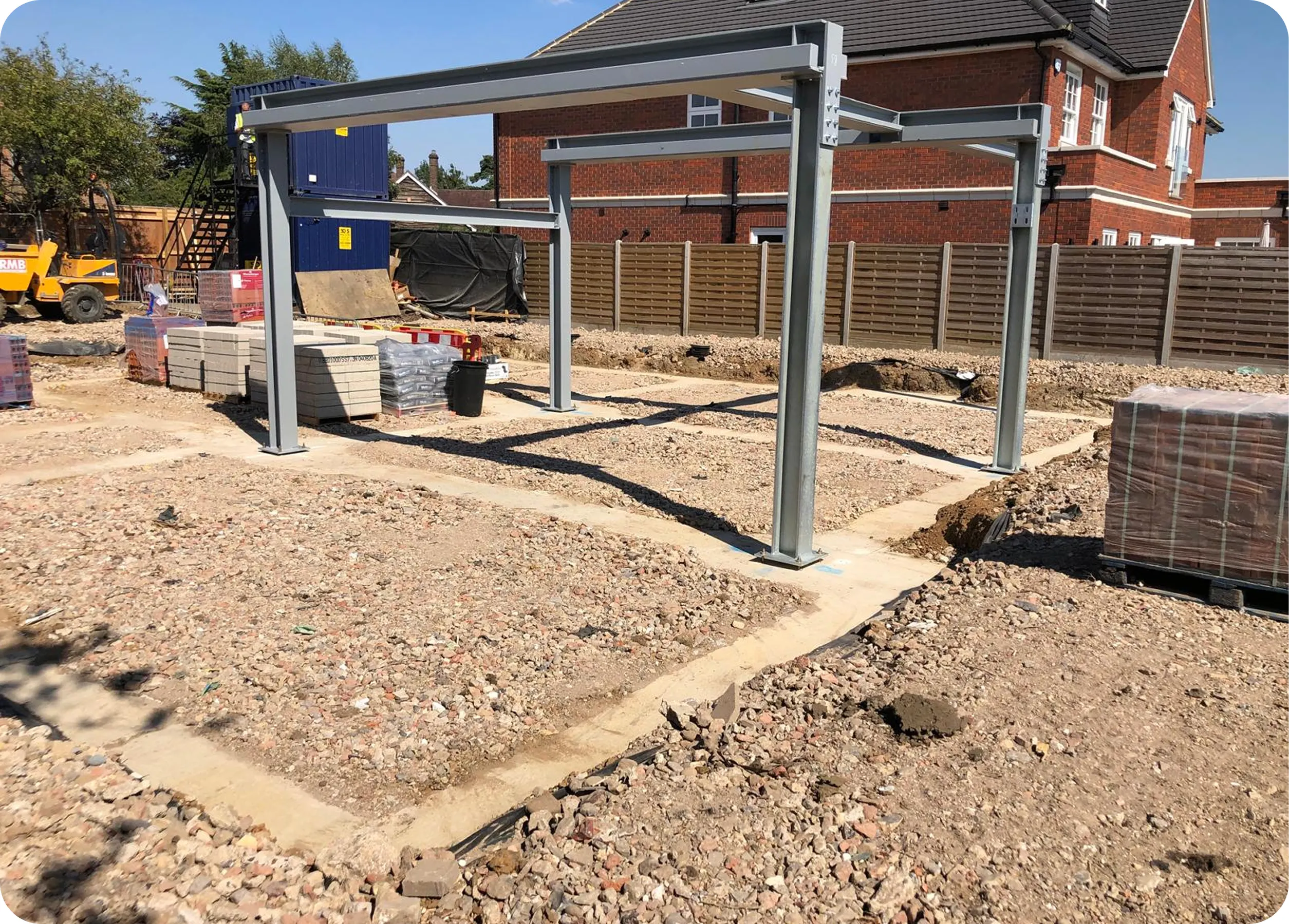 Steel frame set on pad foundations